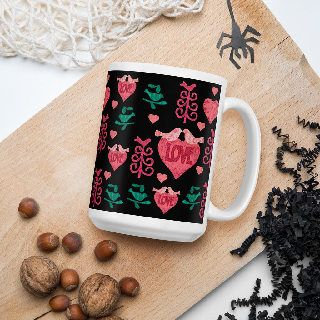 Pretty pinks and reds love, hearts and doves pattern White glossy mug